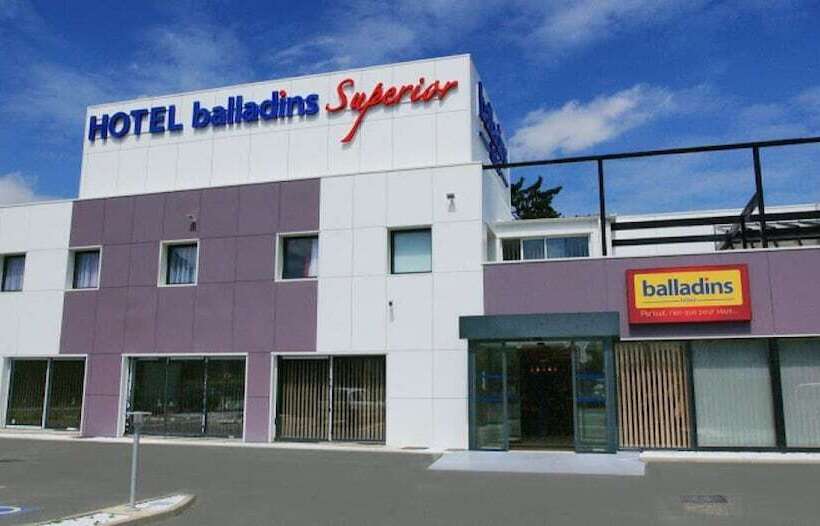 ホテル Paris Pacific Paris Villejuif  Pres Du Metro L Hay Les Roses Ligne 14   Direct Paris Aeroport Orly E