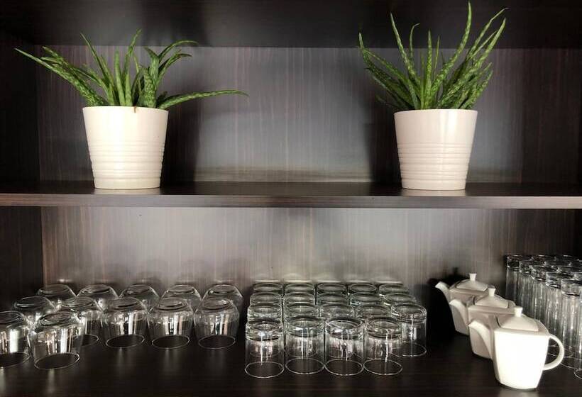 ホテル Paris Pacific Paris Villejuif  Pres Du Metro L Hay Les Roses Ligne 14   Direct Paris Aeroport Orly E