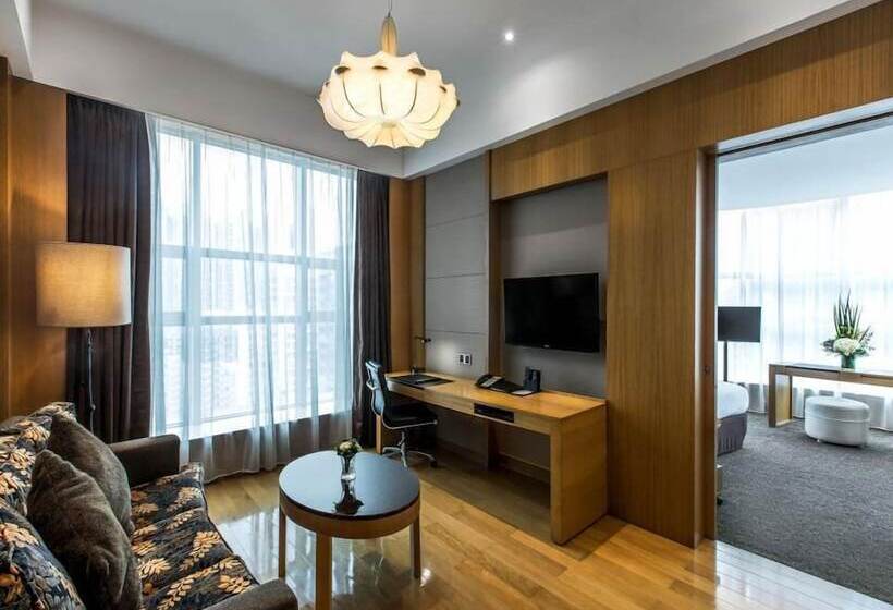 Vanburgh Hotel   Free Shuttle Bus Transfer During Canton Fair