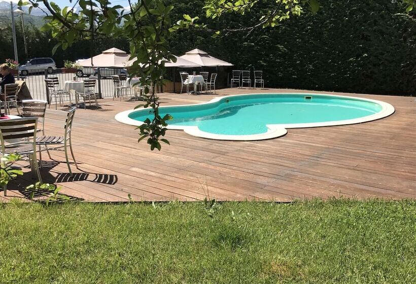 Отель Villa Cinzia