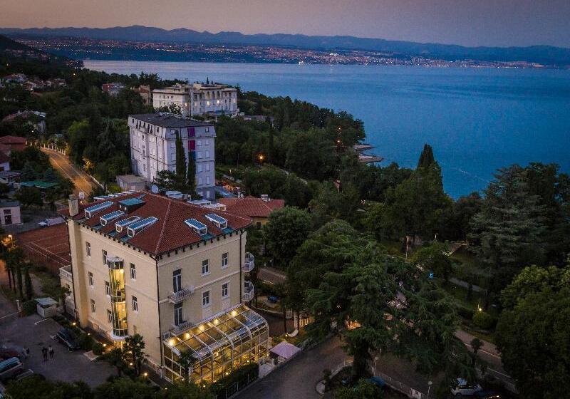 호텔 Villa Eugenia