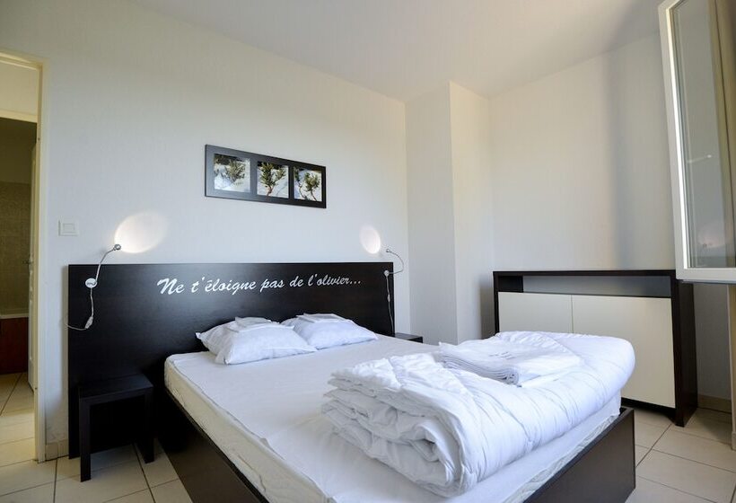 La Résidence Du Château De Jouarres