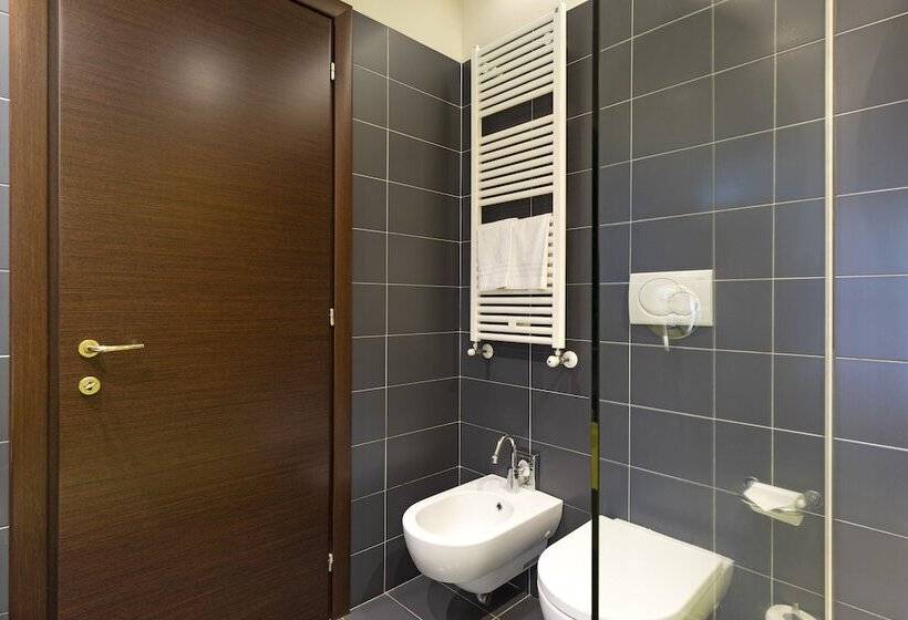 汽车旅馆  B&b Hotel Malpensa Lago Maggiore