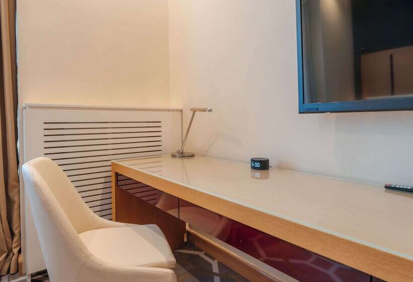 Novotel Resort & Spa Krasnaya Polyana Sochi