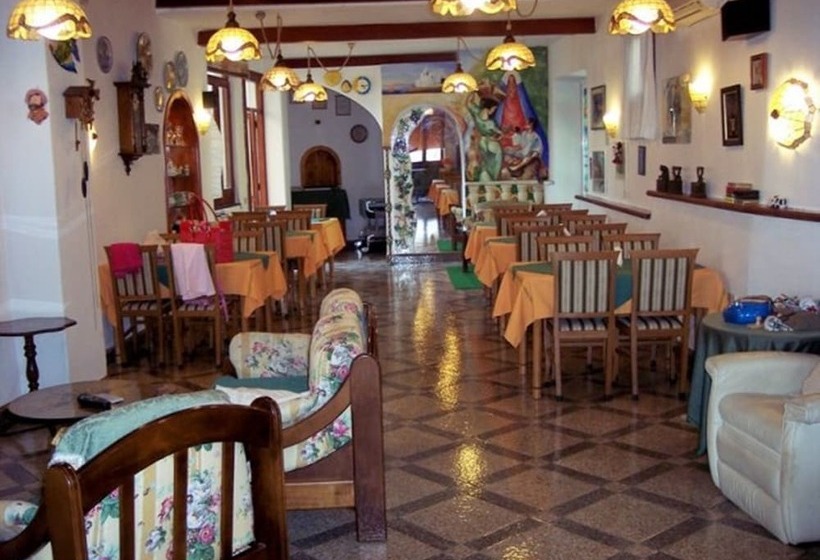 リゾートホテル Aparthotel Villa Marinù