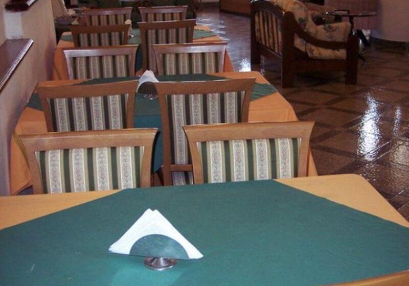 リゾートホテル Aparthotel Villa Marinù