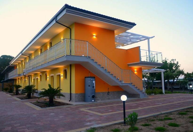 Курорт Baia Di Trainiti