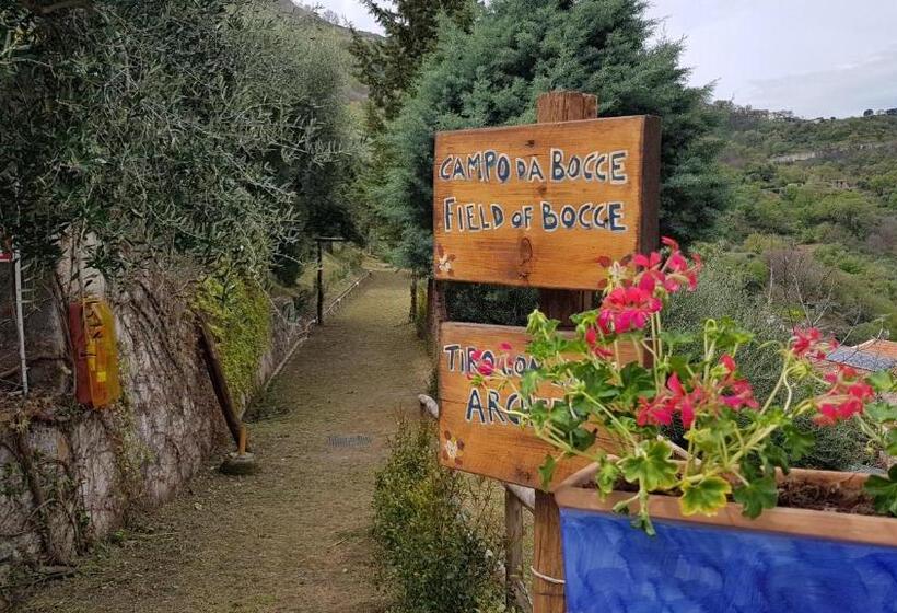 אתר נופש Borgo San Francesco