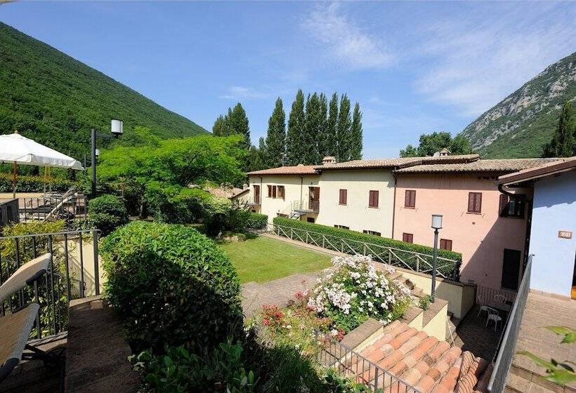 리조트 Guesia Village Hotel E Spa