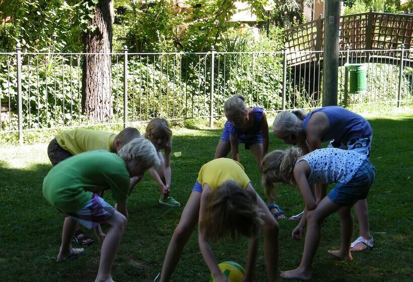 리조트 Guesia Village Hotel E Spa