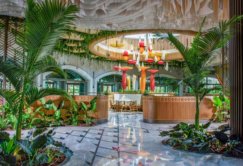 リゾートホテル Regnum Carya