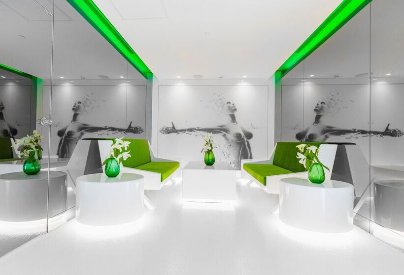 リゾートホテル Regnum Carya