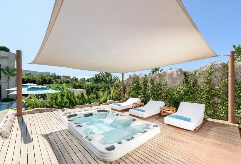 リゾートホテル Regnum Carya