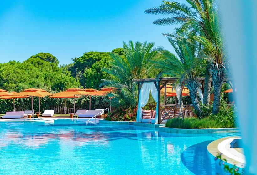 Resort Regnum Carya
