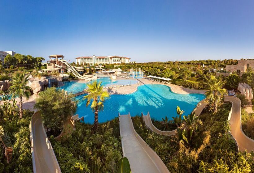 リゾートホテル Regnum Carya