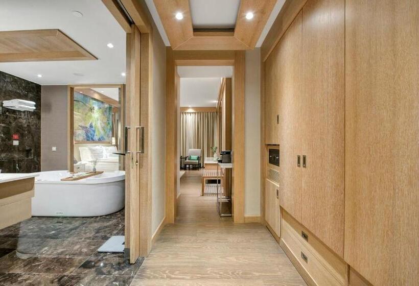 リゾートホテル Regnum Carya