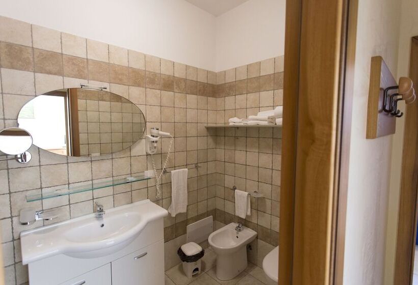 منتجع Residence Portoselvaggio