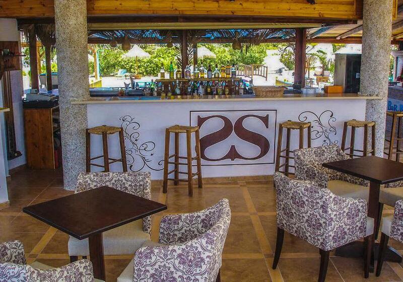 Spiros Soula Family Hotel & Apartments