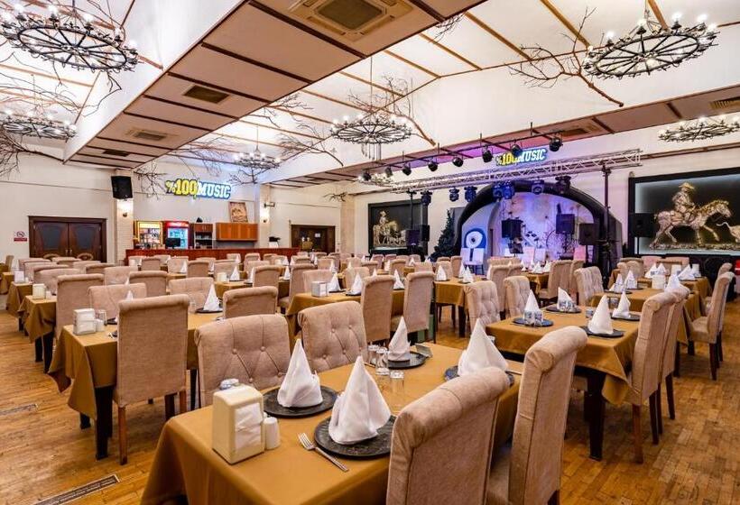 استراحتگاه Ugurlu Termal Tatil Köyü