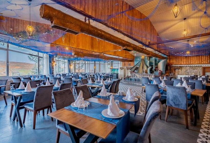 استراحتگاه Ugurlu Termal Tatil Köyü