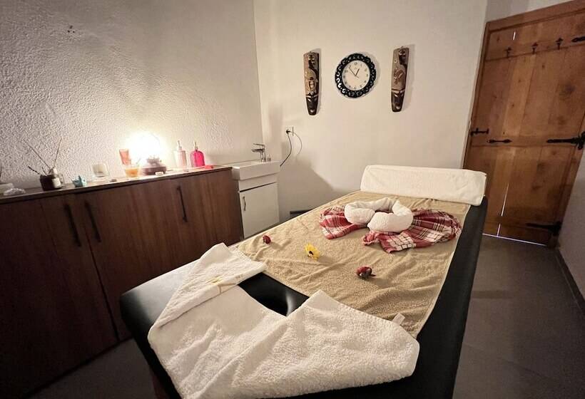 1774 Kazdağı Termal Otel