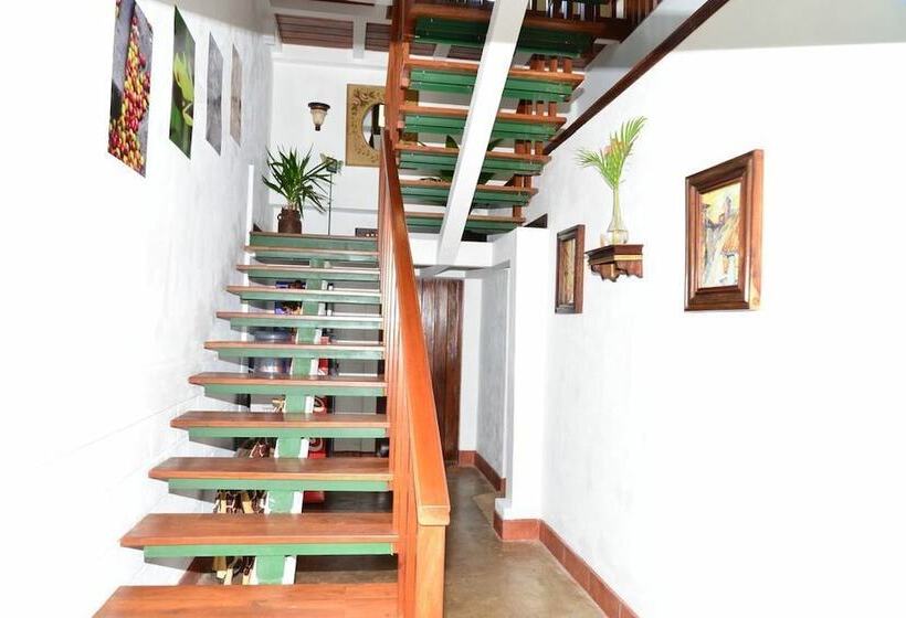 D' Santos Hotel Boutique