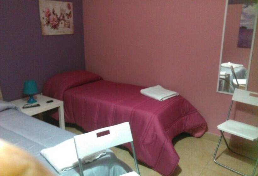 Отель Bed And Fly Aeroporto Fontanarossa Reception H24