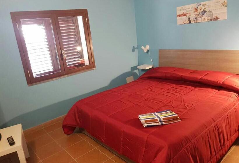 Отель Bed And Fly Aeroporto Fontanarossa Reception H24