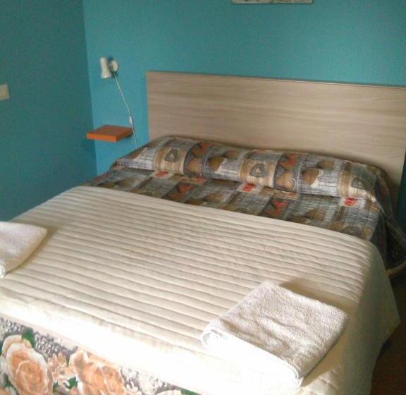 Отель Bed And Fly Aeroporto Fontanarossa Reception H24