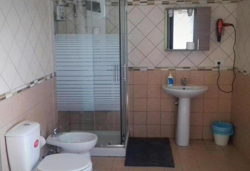 Отель Bed And Fly Aeroporto Fontanarossa Reception H24