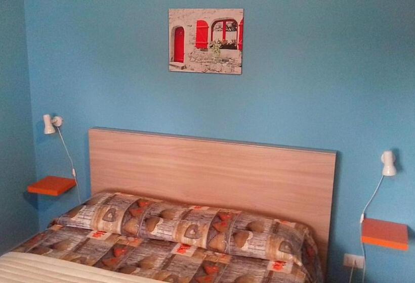 Отель Bed And Fly Aeroporto Fontanarossa Reception H24