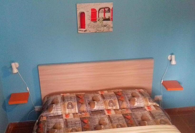 Отель Bed And Fly Aeroporto Fontanarossa Reception H24