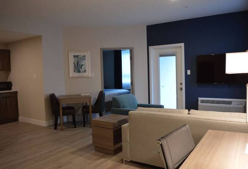 ホテル Best Western Plus Gateway To The Falls