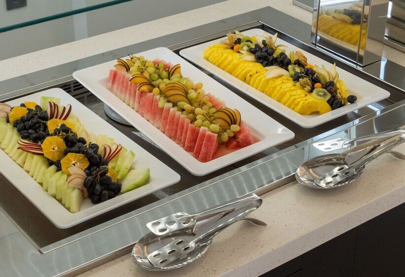 Cabana Blu Hotel & Suites