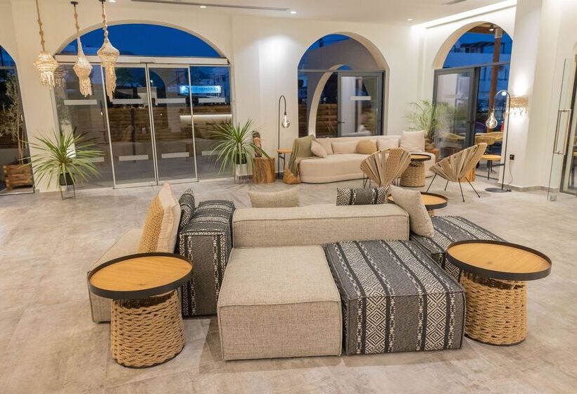 Cabana Blu Hotel & Suites