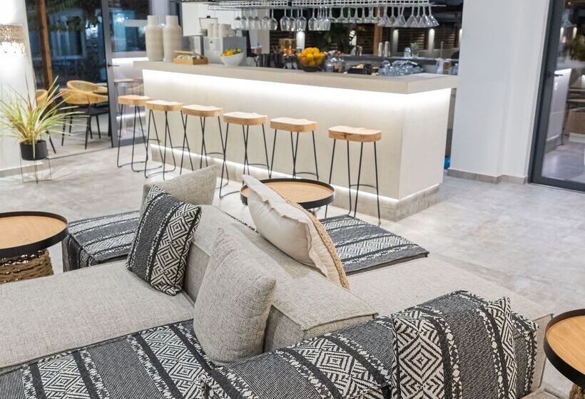 Cabana Blu Hotel & Suites