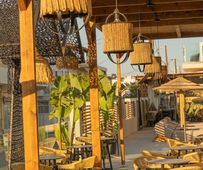 Cabana Blu Hotel & Suites