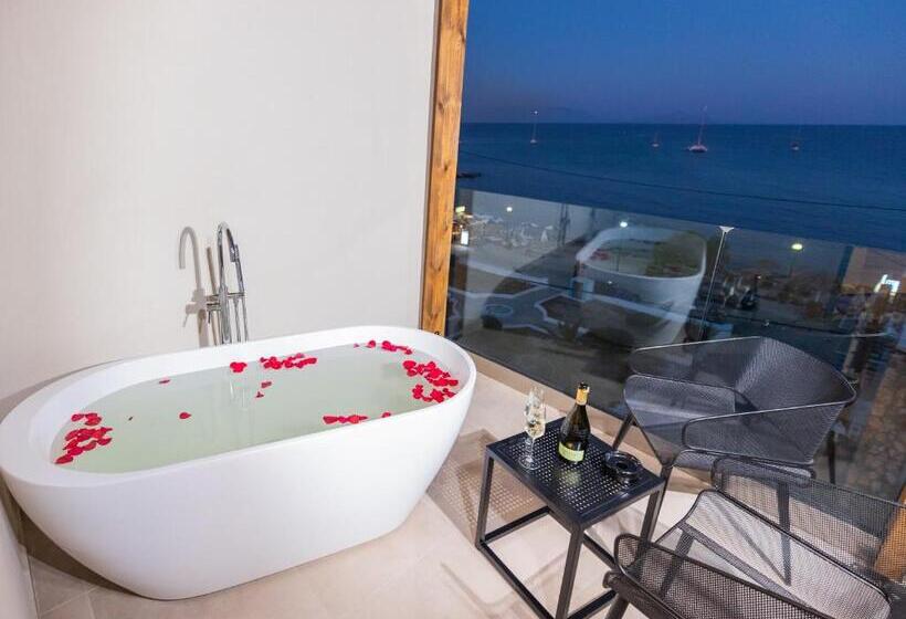 Cabana Blu Hotel & Suites