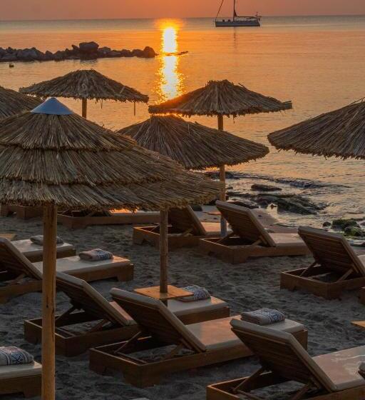 Cabana Blu Hotel & Suites