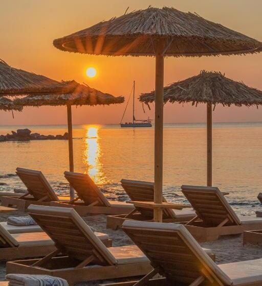 Cabana Blu Hotel & Suites