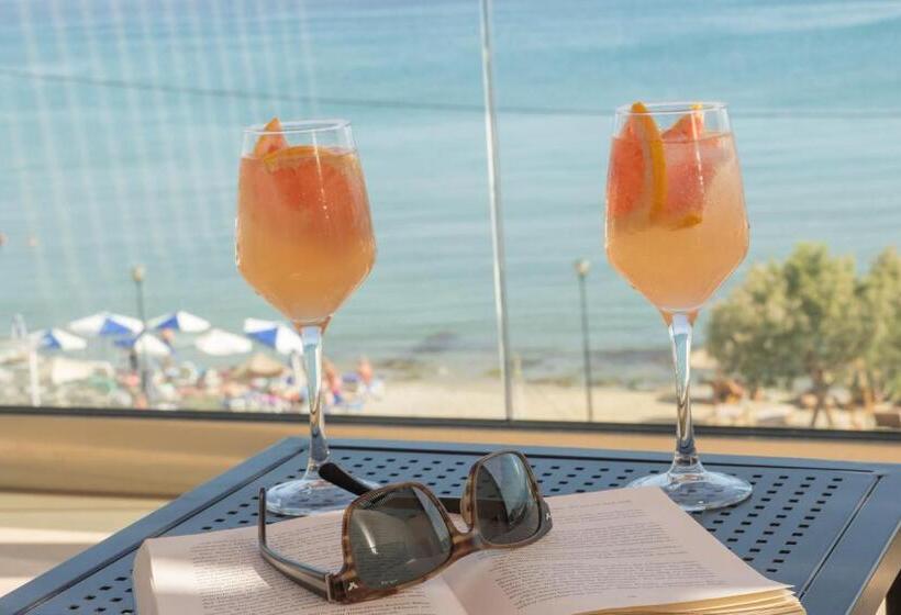 Cabana Blu Hotel & Suites