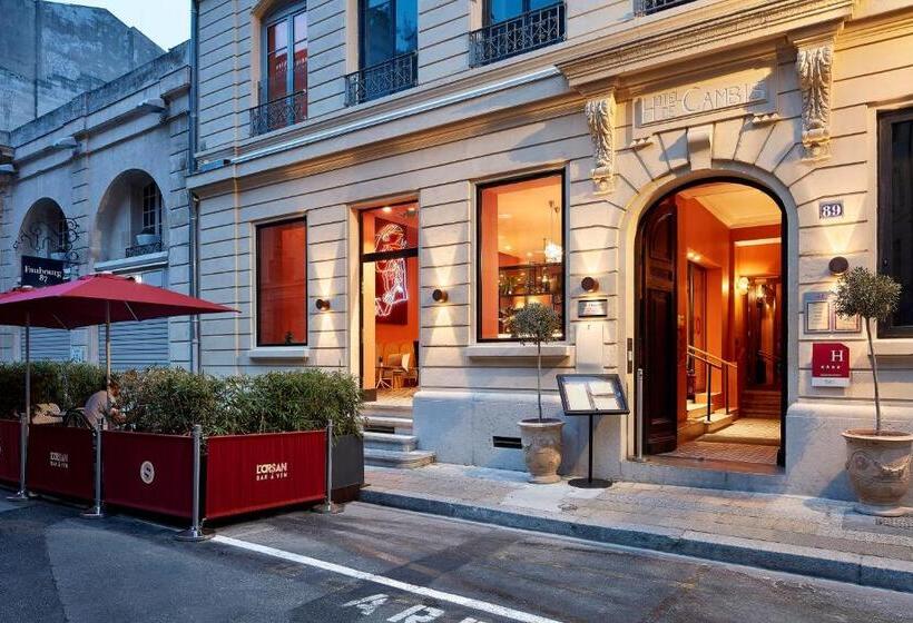 בית מלון כפרי De Cambis