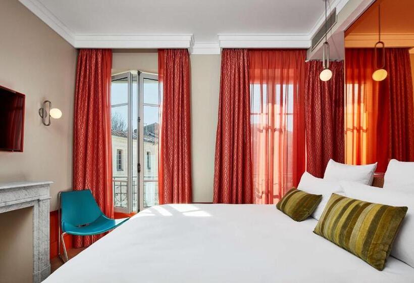 בית מלון כפרי De Cambis