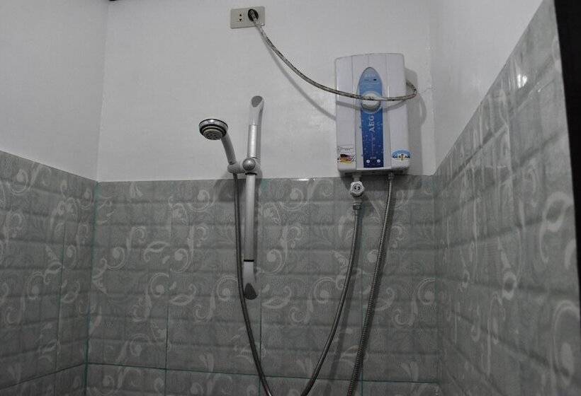 호텔 Mope Beach Resort