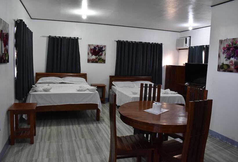 호텔 Mope Beach Resort