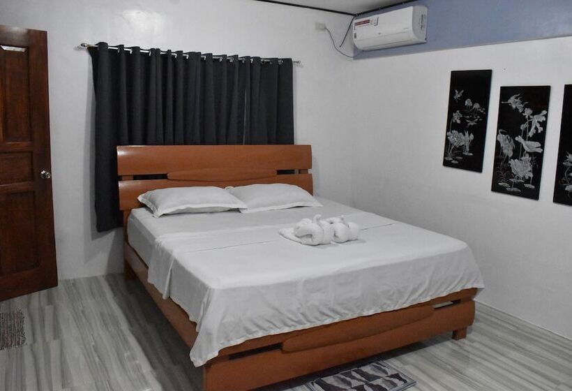 호텔 Mope Beach Resort