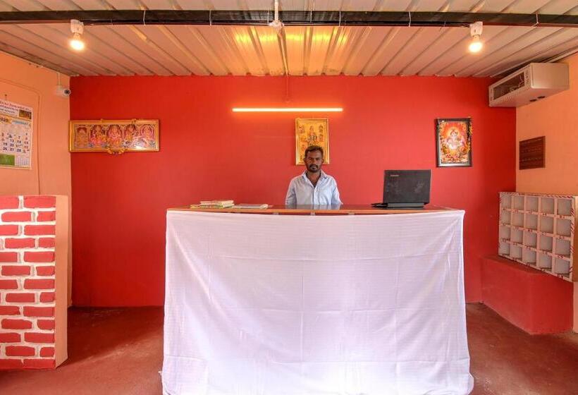 Fabhotel Green Castle Resort