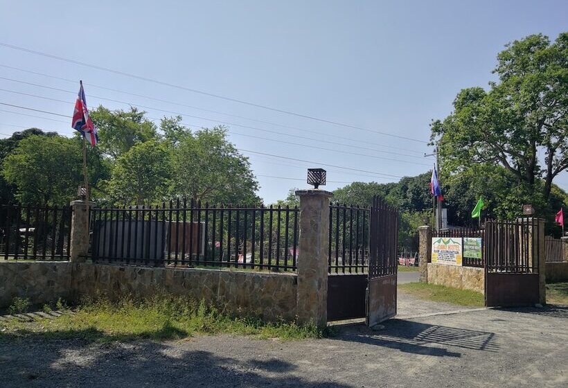 호텔 Hidaway Resort