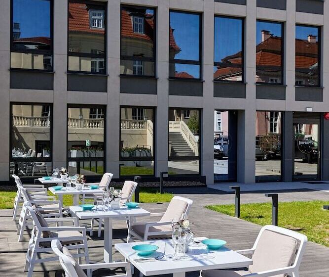 호텔 Liberte 33, Bw Premier Collection