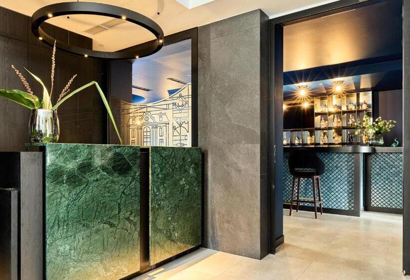 호텔 Liberte 33, Bw Premier Collection